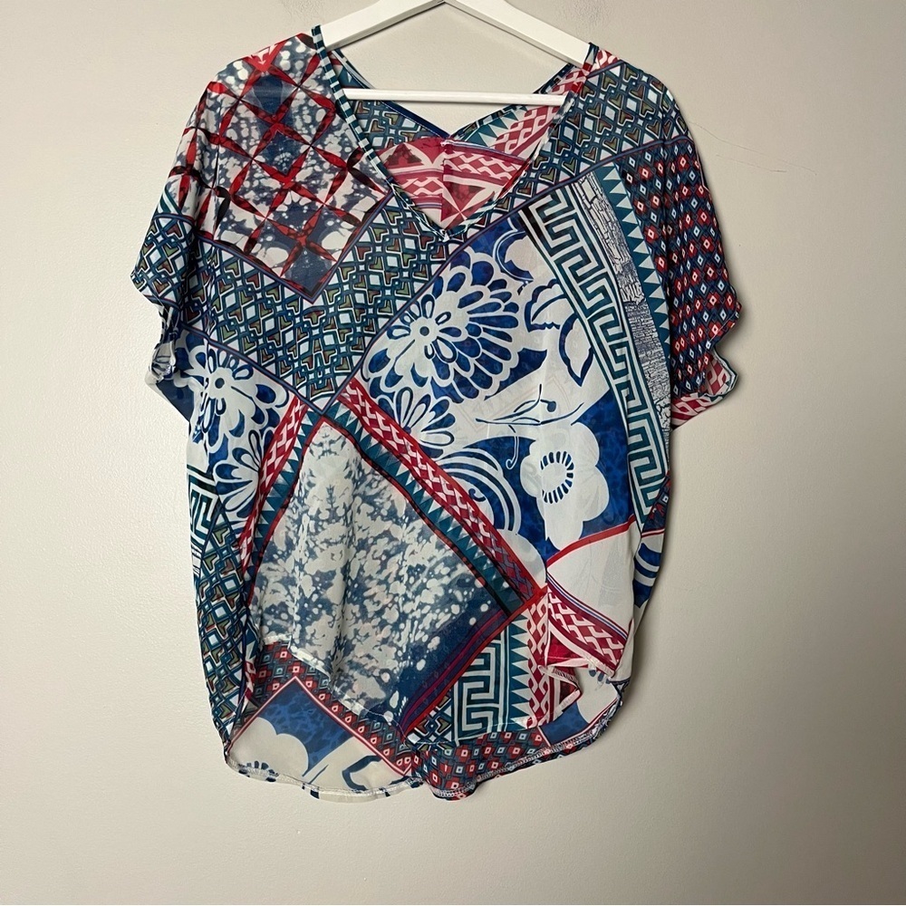 Unbranded Sheer‎ Red, White, and Blue Patterned Top Medium